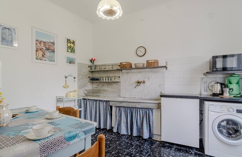 Uscio Casa | Bonita casa en Terrile con WiFi