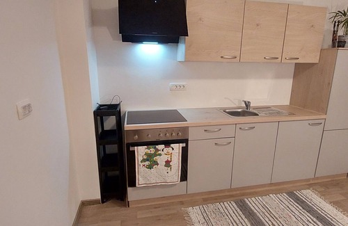 Bezigrad District Apartamento | 3-bedroom apartment in Ljubljana with WiFi,parking space,free bikes rentals