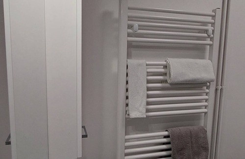 Bezigrad District Apartamento | 3-bedroom apartment in Ljubljana with WiFi,parking space,free bikes rentals
