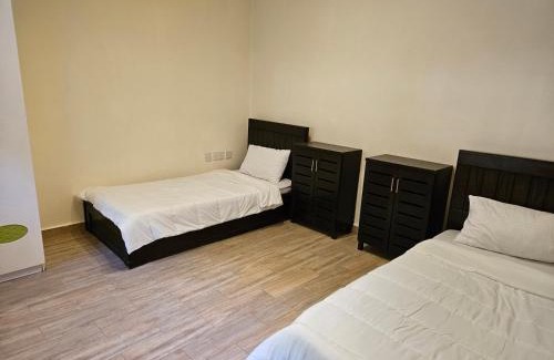 Al Jubeiha Apartamento | 3 Bedroom Apartment in a quiet area