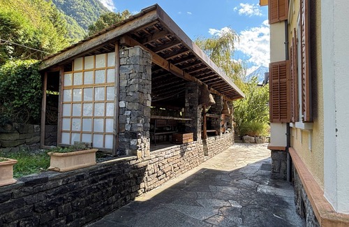 Erstfeld Apartamento | 3-Bedroom Apartment in a Villa, Erstfeld