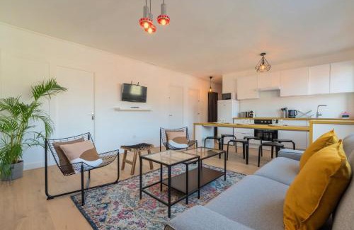 Faubourg de Bethune Apartamento | 3 bedroom apartment near CHU and city center