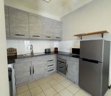 Wolmar Apartamento | 3 Bedroom Apt 1min Walk to Beach - AO11