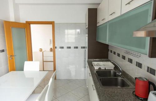 Praia Apartamento | 3 bedroom apt, Exterior POOL , Cidadela - LCGR