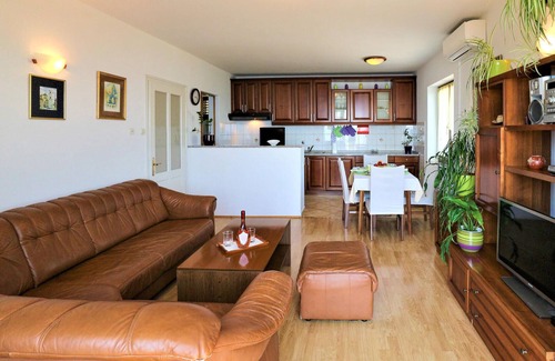 Kostrena Apartamento | Impresionante apartamento de 3.