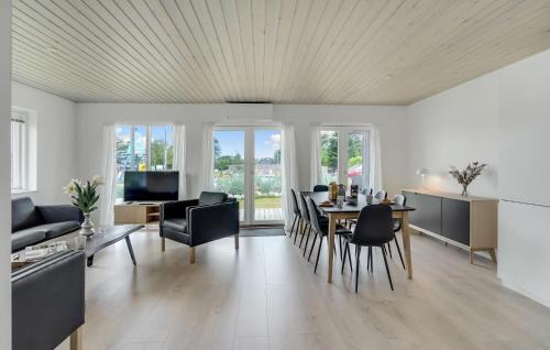 Store Kongsmark Apartamento | 3 Bedroom Awesome Apartment In Slagelse