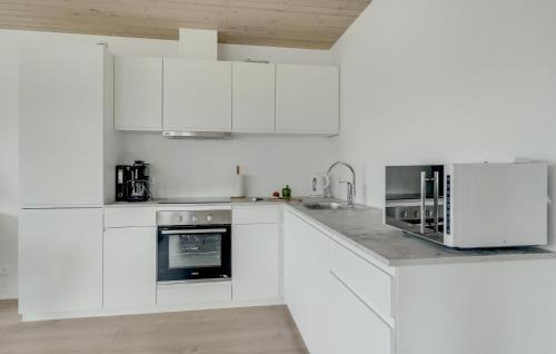 Store Kongsmark Apartamento | 3 Bedroom Awesome Apartment In Slagelse
