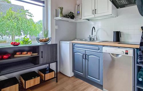 Nowe Warpno Casa | 3 Bedroom Awesome Home In Nowe Warpno