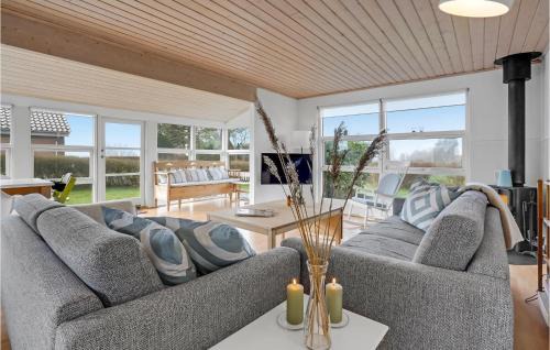 Rendbjerg Casa | 3 Bedroom Awesome Home In Egernsund