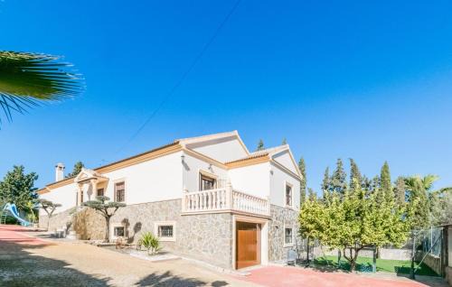 Casariche Casa | 3 Bedroom Awesome Home In Casariche