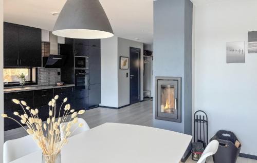 Suldal Casa | 3 Bedroom Awesome Home In Hebnes