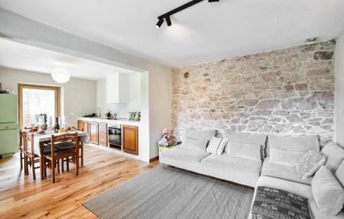 Lamon Casa | 3 Bedroom Awesome Home In Lamon