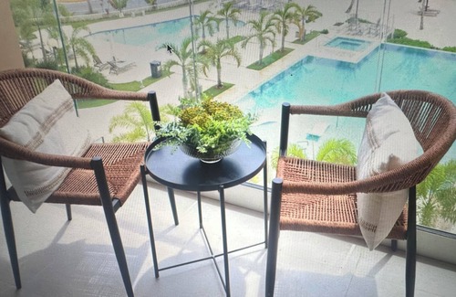 San Pedro de Macoris Condominio | 3-bedroom, beachfront, duplex penthouse, jacuzzi
