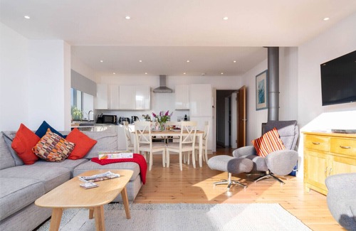 Praa Sands Casa | * Nueva propiedad * Beachside Home W / Pod & Garden, a pocos pasos de la playa de Praa Sands