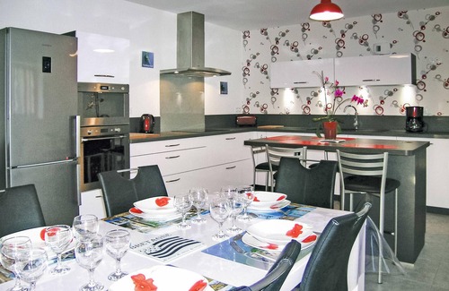 Dourdan Casa | Hermosa casa de 3 dormitorios en.