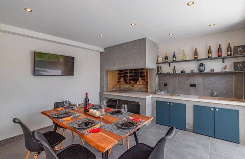 Zbandaj Casa | Hermosa casa de 3 habitaciones en Porec