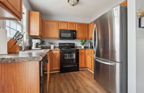Richlands Casa | 3-bedroom beauty/a few minutes from the Jacksonville airport is waiting for you!