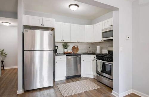 Glen Ridge Apartamento | 3 Bedroom Beauty in Bloomfield