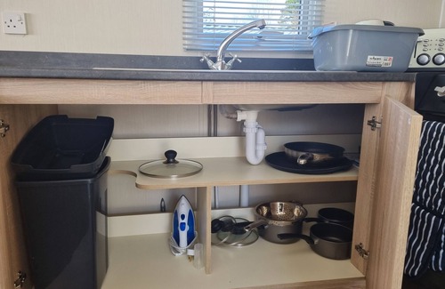 Newquay Cabina | 3 Bedroom Caravan, Sleeps 8, at Parkdean Newquay Holiday Park