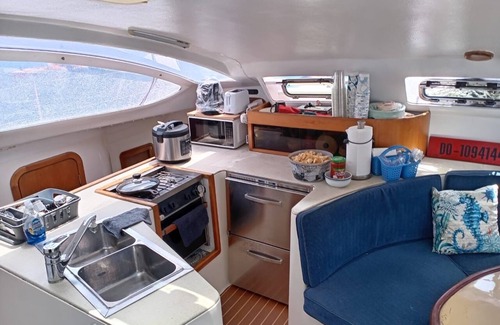Marathon Alquiler De Eote | 3 bedroom Catamaran Sailboat in delightful Marathon W/AC - Vacation on the move