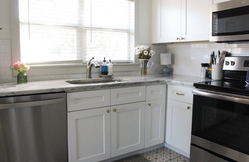 Lakeland Casa | 3-bedroom centrally-located house in charming Lakeland with AC, king bed.