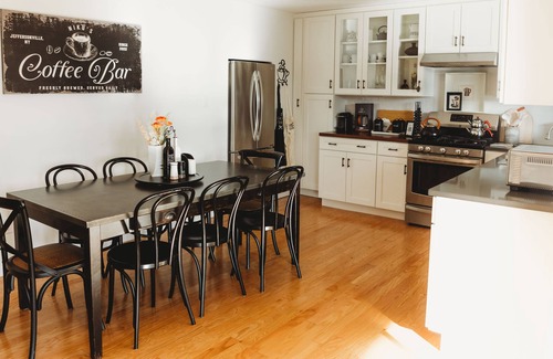 Jeffersonville Chalet De Esquí | 3-bedroom chalet just 13 minutes drive to Bethel Woods