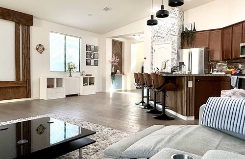 South Mountain Casa | 3-bedroom Comfortable Designer Home
