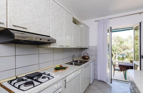 Slano Apartamento | Acogedor apartamento de 3 habitaciones.