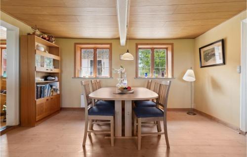 Østermarie Casa | 3 Bedroom Cozy Home In Østermarie