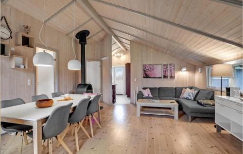Hojslev Casa | 3 Bedroom Cozy Home In Højslev