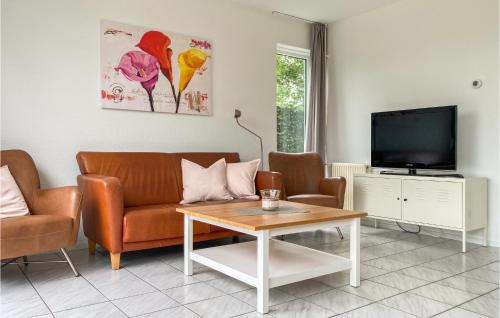 Vlagtwedde Casa | 3 Bedroom Cozy Home In Vlagtwedde