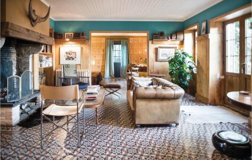 Arjuzanx Casa | 3 Bedroom Gorgeous Home In Arjuzanx