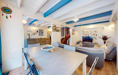 Pontaillac Casa | 3 Bedroom Gorgeous Home In Royan