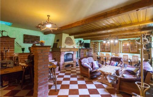 Cacinci Casa | 3 Bedroom Gorgeous Home In Cacinci