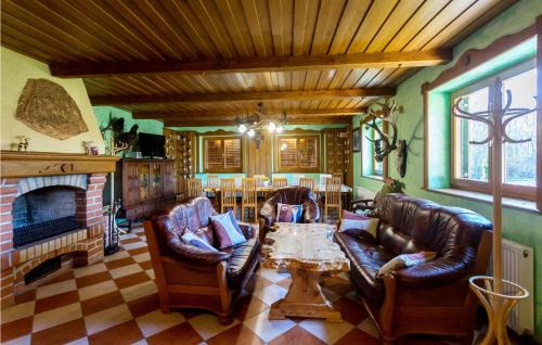 Cacinci Casa | 3 Bedroom Gorgeous Home In Cacinci