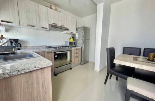 La Paz Casa | 3 Bedroom Home with Pool