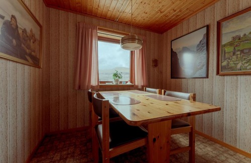 Eidi Casa | 3-Bedroom Home in Eiði