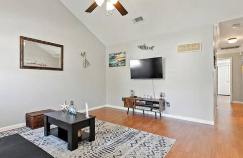 Pass Christian Casa | 3-bedroom home in the Mississippi Gulf Coast