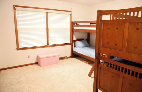 Willow Spring Casa | 3 bedroom home in Willow Springs. Close to Fuquay, Angier and Holly Springs.