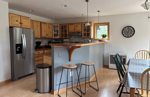 Healy Casa | 3 Bedroom Home with Fantastic Views Near Denali NP