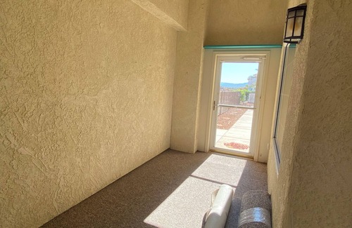 Bullhead City Casa | 3-bedroom house in delightful Bullhead City with AC