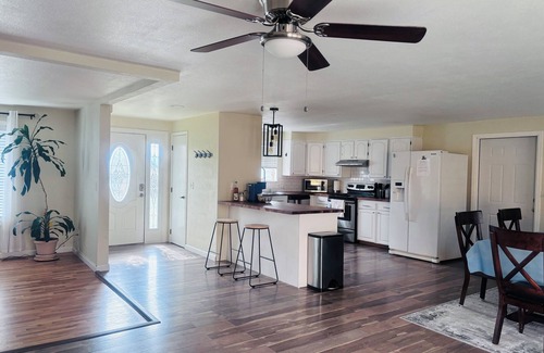 Yakima Casa | 3-bedroom house in amazing Yakima with WiFi, AC