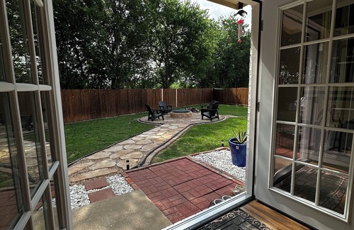 Saginaw Casa | 3-bedroom house in awesome Saginaw with WiFi, AC, fitness room