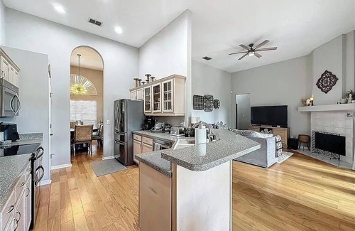 Fairvilla Casa | 3-bedroom house in delightful Orlando with AC, WiFi. Enjoy your stay