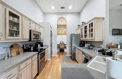 Fairvilla Casa | 3-bedroom house in delightful Orlando with AC, WiFi. Enjoy your stay