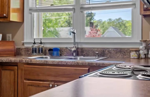 Cape Fear Casa | 3-bedroom house in fabulous Eastover with WIFI, all you need is your clothes!