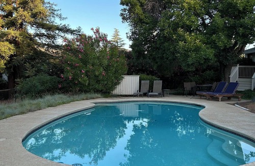 Redding Casa | 3-bedroom house in peaceful Redding with pool and AC. Enjoy your stay