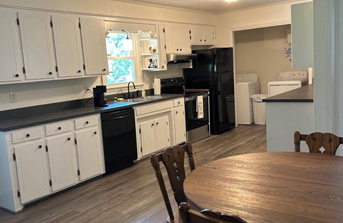 Roebuck Casa | 3-bedroom house in Roebuck in country setting but close to everything. Book now.