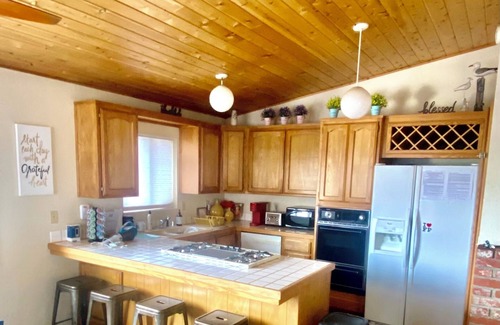 Frazier Park Casa | 3-bedroom house in Peaceful Frazier Park with AC, WiFi