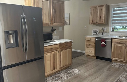 Marklesburg Casa | 3-bedroom house in James Creek with AC, WiFi. 1 mile from Aitch Boat Launch